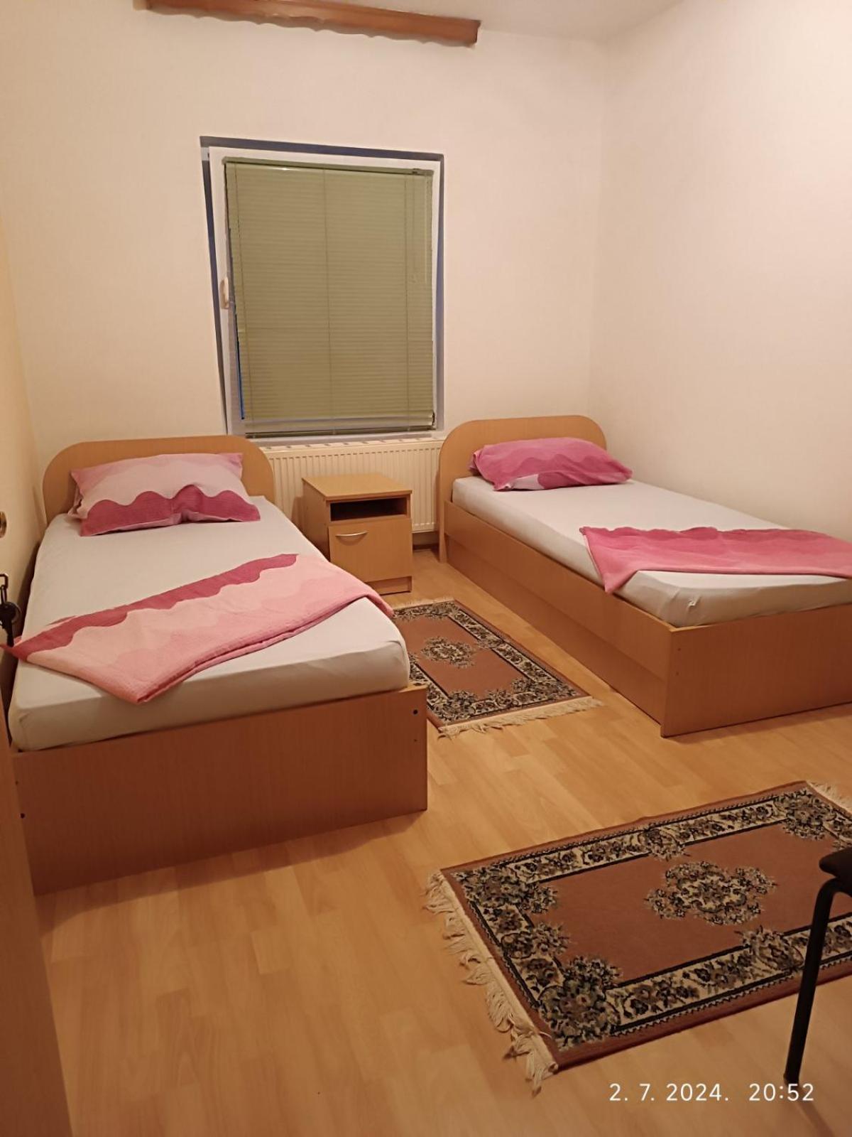 Apartman Asi Leilighet Mostar Eksteriør bilde